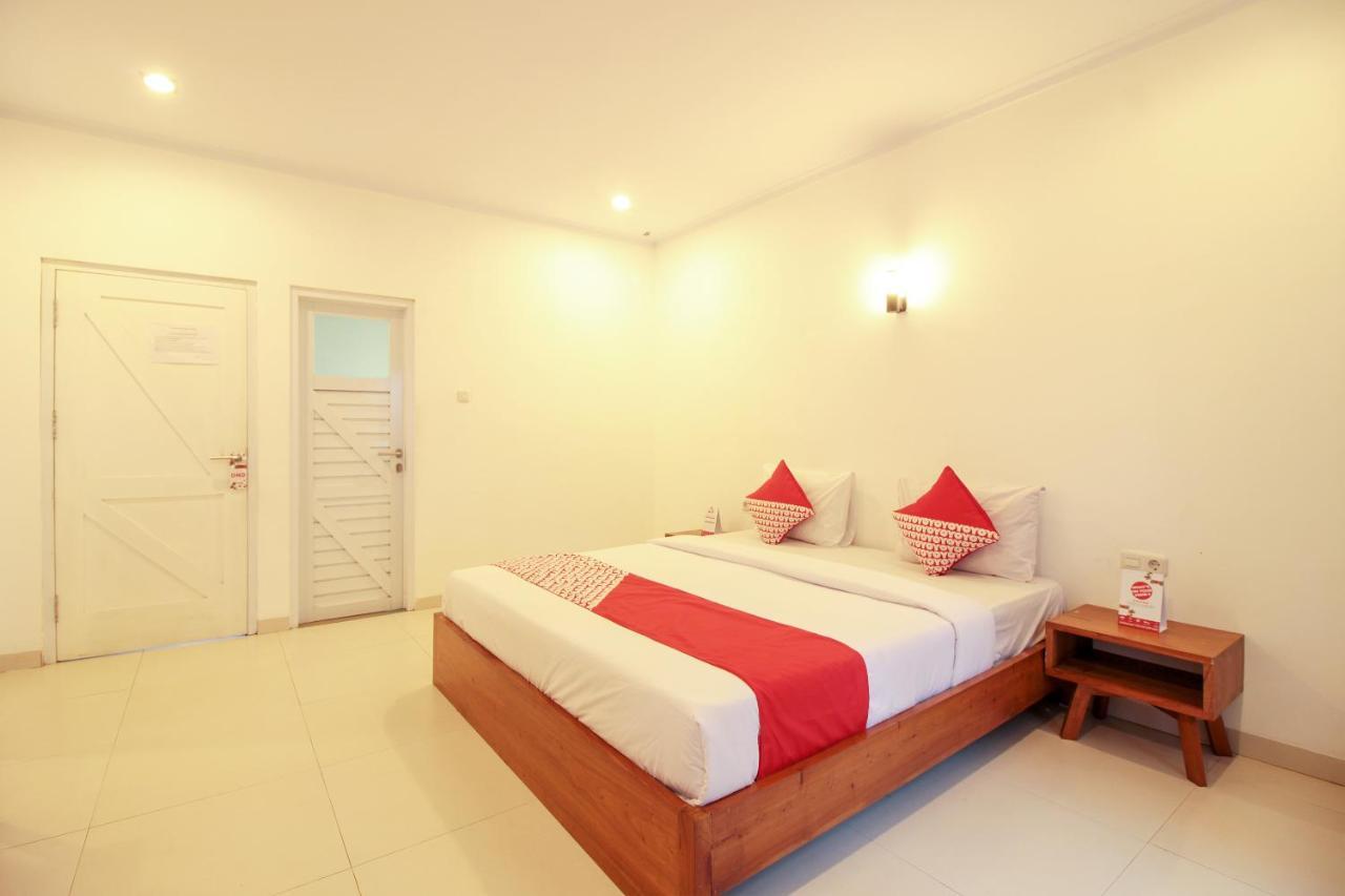 Oyo 396 Tibrae Residence Syariah Lembang Exterior foto
